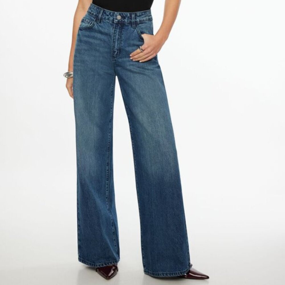 NWOT DYNAMITE Chloe Jeans